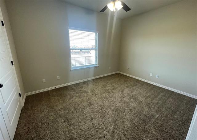 Building Photo - 8605 Ellis Dr