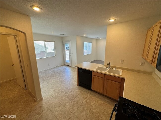 Building Photo - 9208 Nerone Ave