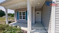 Building Photo - Charming 3 BD/2 BA with Open Floorplan and Attached Garage