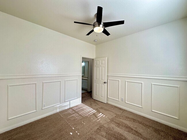Building Photo - Cypress In The Hills At Summerlin By Lewis Homes