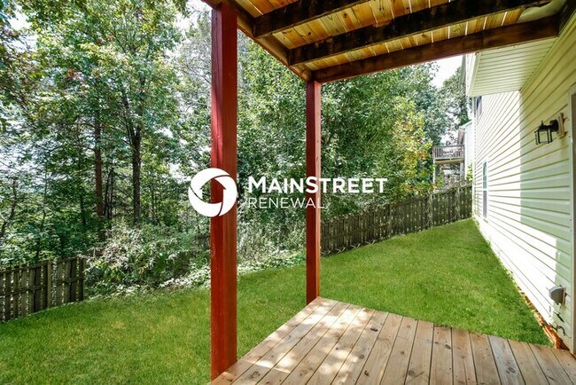 Building Photo - 3 Bedroom Pet-Friendly Home in Gainesville, GA with Main Street Renewal