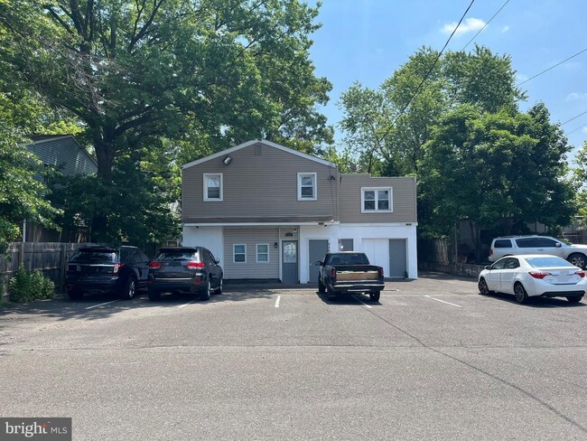 Primary Photo - 329 Birch Ave
