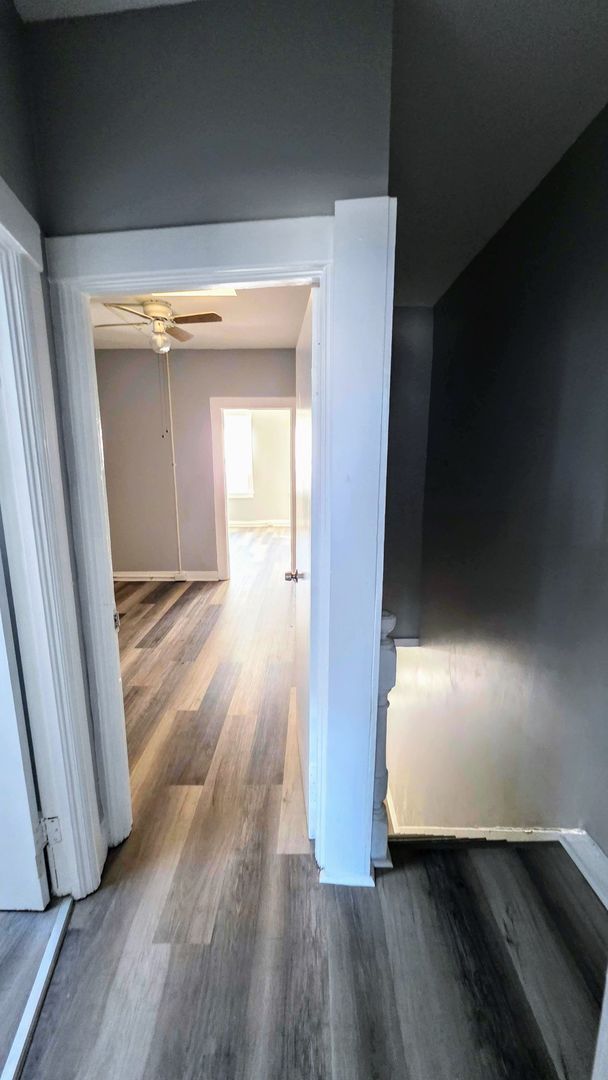 Building Photo - Beautiful Two Bedroom, Plus a Pass Through Room with a Fenced in Rear Patio