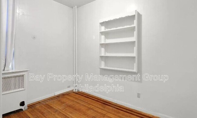 Building Photo - 229 S 22nd St