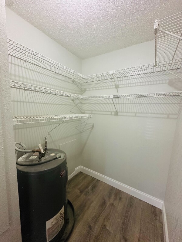 Building Photo - 618 93rd Ave N