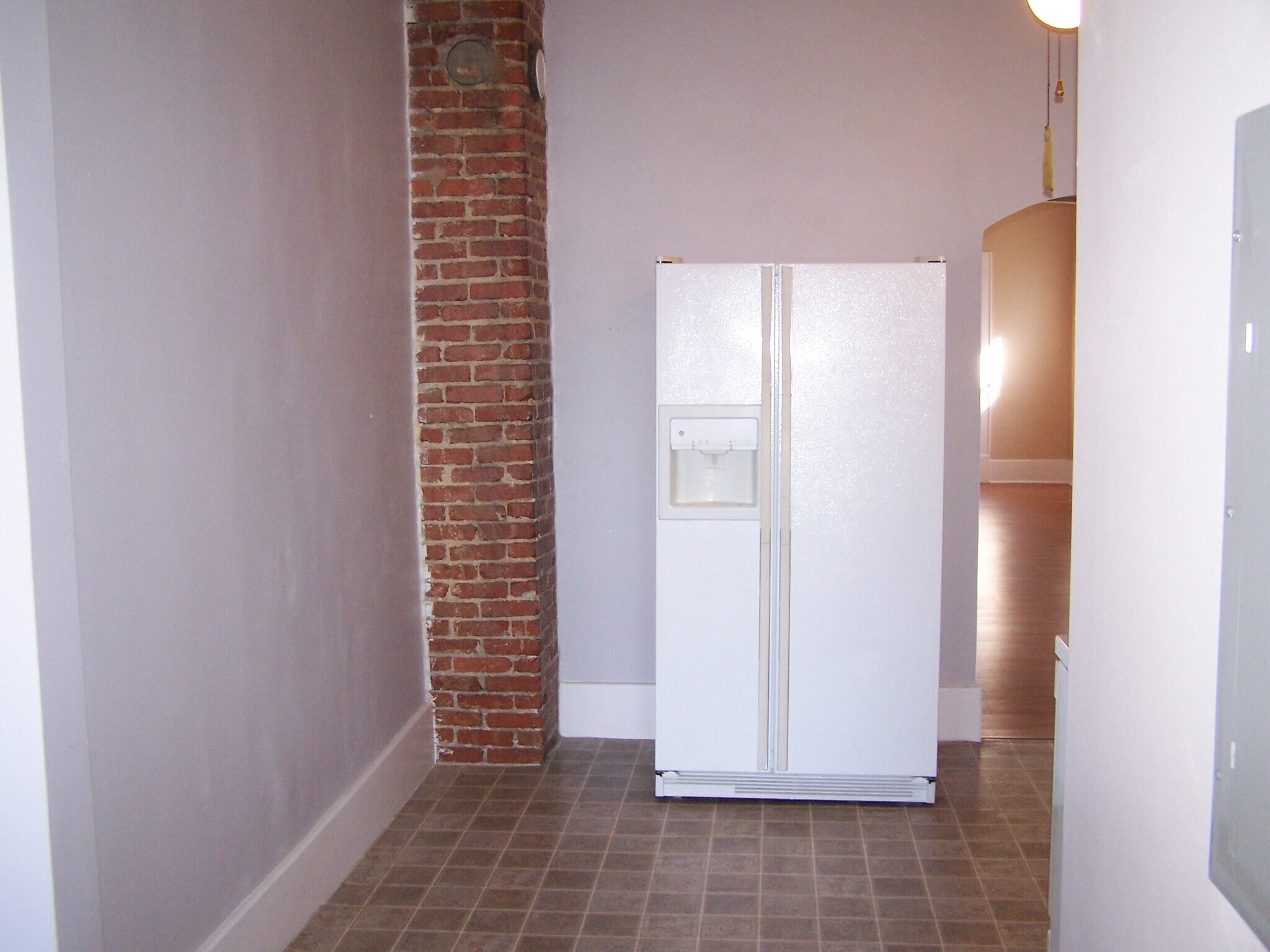 Building Photo - 237 S Holyoke St