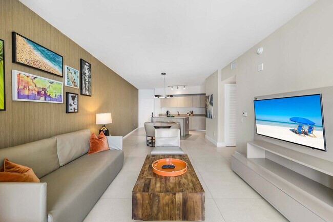 Building Photo - 4111 S Ocean Dr