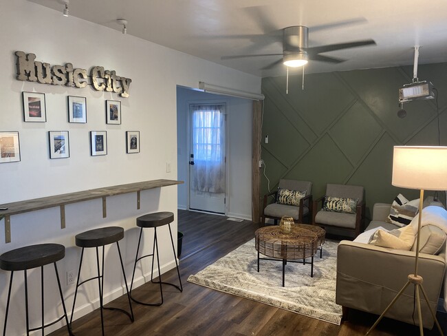 Common Area /Living Room - 3531 Brookway Dr