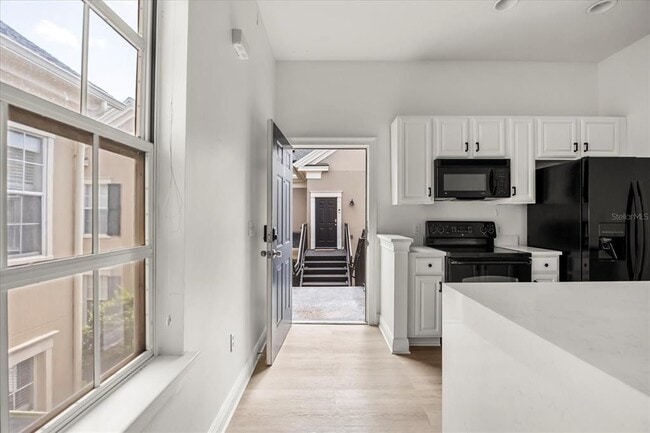 Building Photo - 1316 Lake Baldwin Ln