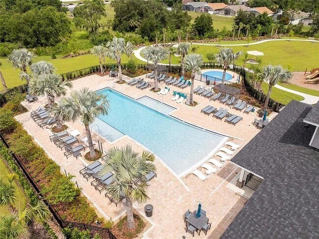 Building Photo - 3449 Sanctuary Dr