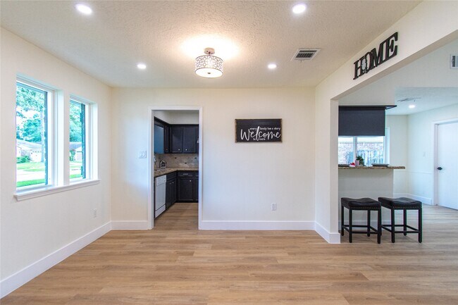 Building Photo - 822 Red Rock Canyon Dr