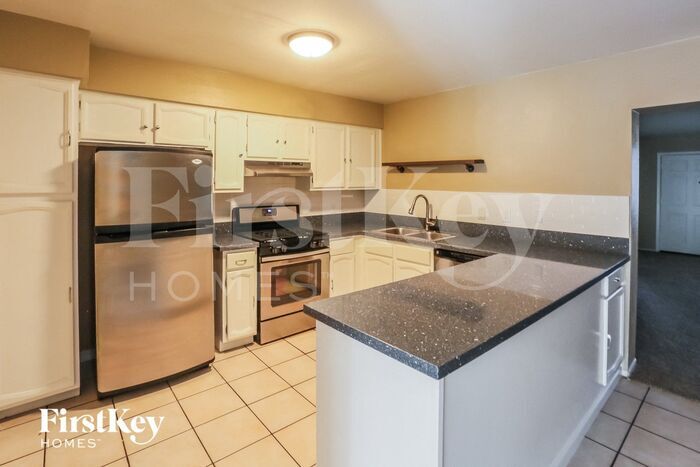 Building Photo - 14801 N 37th Pl