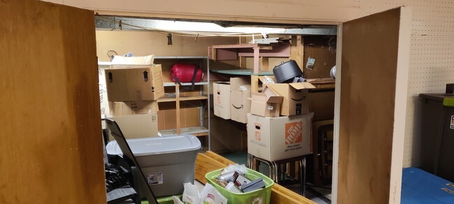 Building Photo - 26 Garden Dr