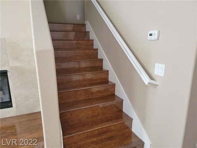 Building Photo - 8455 Classique Ave