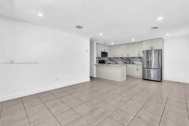 Building Photo - 11790 SW 34th St