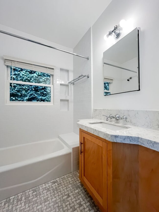 Building Photo - Unbelievable Stand-Alone 2-Bedroom House in Prime West Hollywood Hills