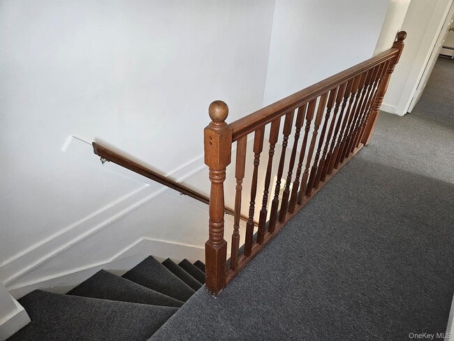 Building Photo - 51 Estrada Rd