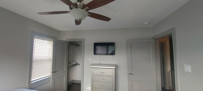 Alternate View of 2nd BR with Mounted TV and Walk-In Lighted Closet - 3338 Blodgett St