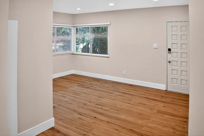 Building Photo - 3739Jewell St, San Diego, CA 92109, #unit 2