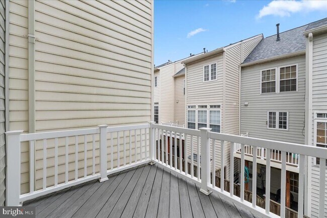Building Photo - 8436 Kirby Lionsdale Dr