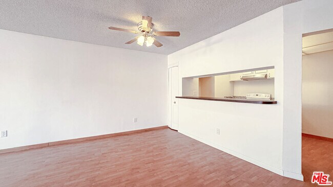 Building Photo - 400 La Fayette Park Pl