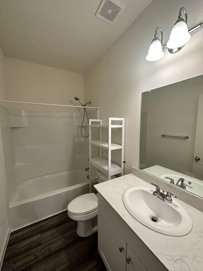 Building Photo - Single Family house in Crowley 76036