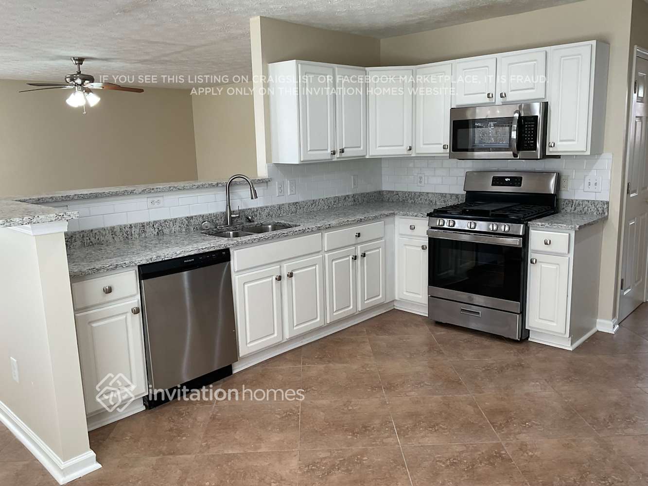 Building Photo - 331 Silver Springs Dr