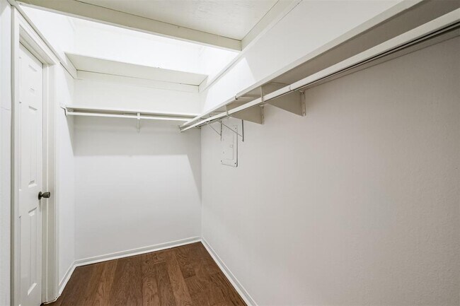 Building Photo - 4000 Purdue St