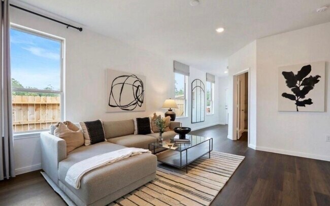 Building Photo - 309 Maple Bark Trl