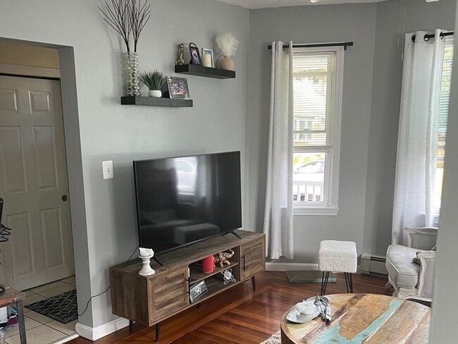 Building Photo - 43 Daniels St