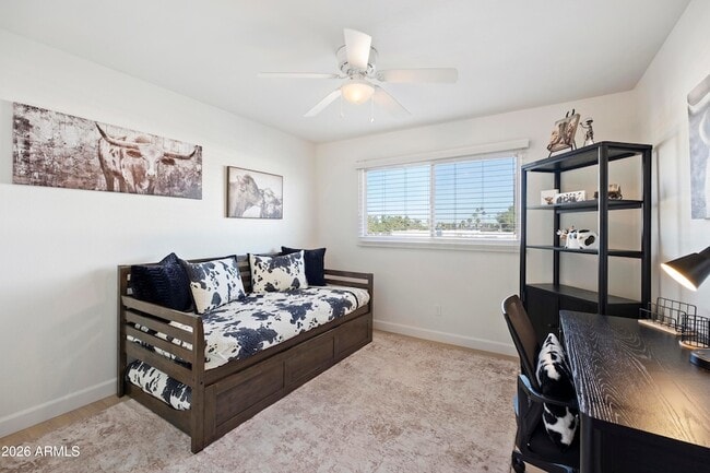 Building Photo - 8107 E Vista Dr