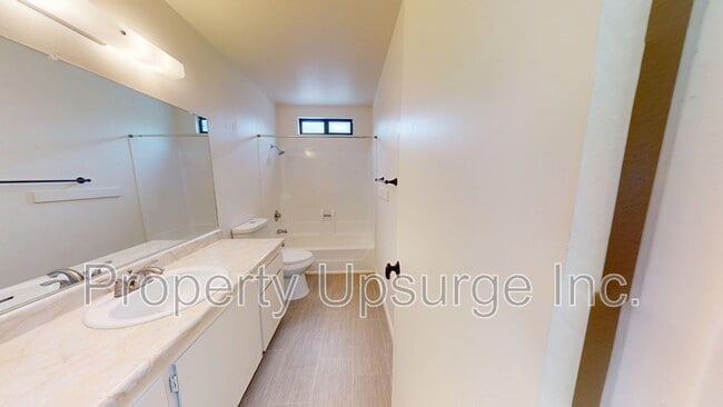 Building Photo - 1233 Bundy Ct