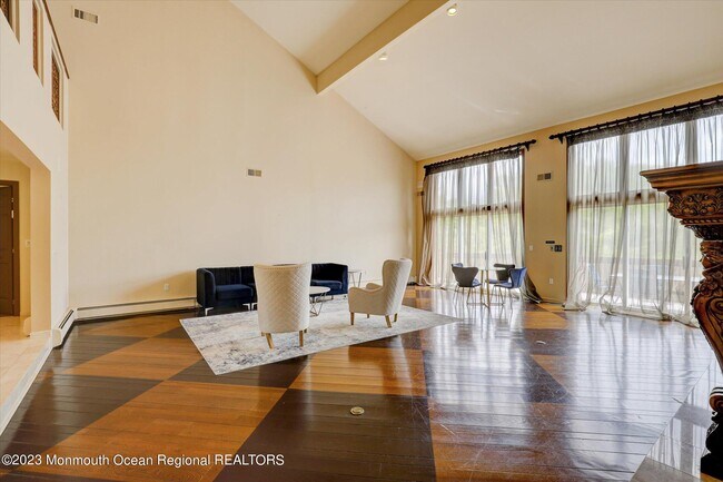 Building Photo - 84 Wickapecko Dr