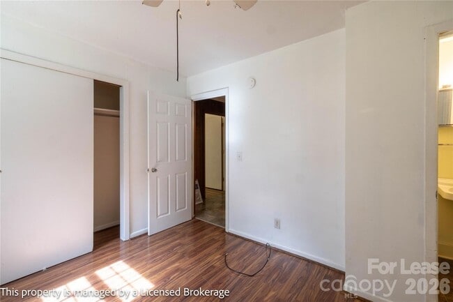 Building Photo - 234 Poplin St