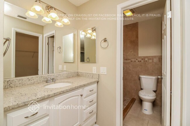 Building Photo - 15103 Southfork Dr