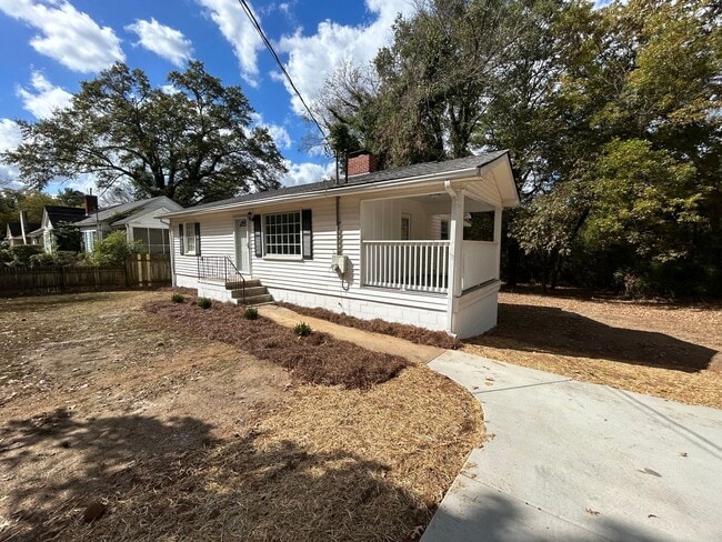 Building Photo - Updated 3/1 House in South Rome- $1,295