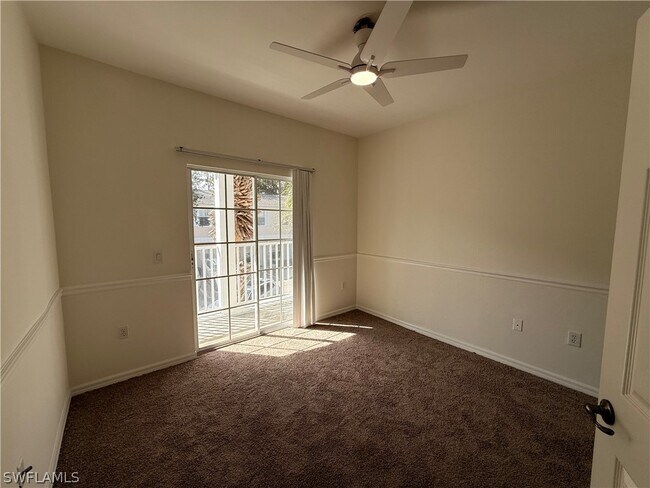 Building Photo - 3255 Tamara Dr