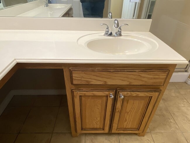 Building Photo - 6012 Remington N Cir