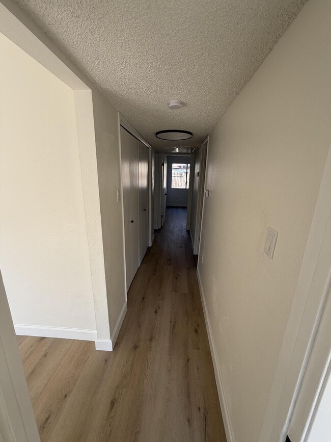 Building Photo - Modern Finishes, Bright Spaces, Ready for You