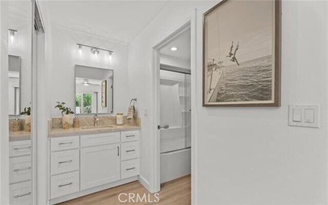 Building Photo - 25786 Via Lomas
