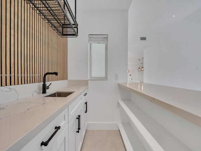 Building Photo - 7800 SW 181st Terrace