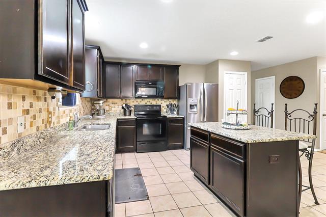 Building Photo - 1713 Megan Creek Dr
