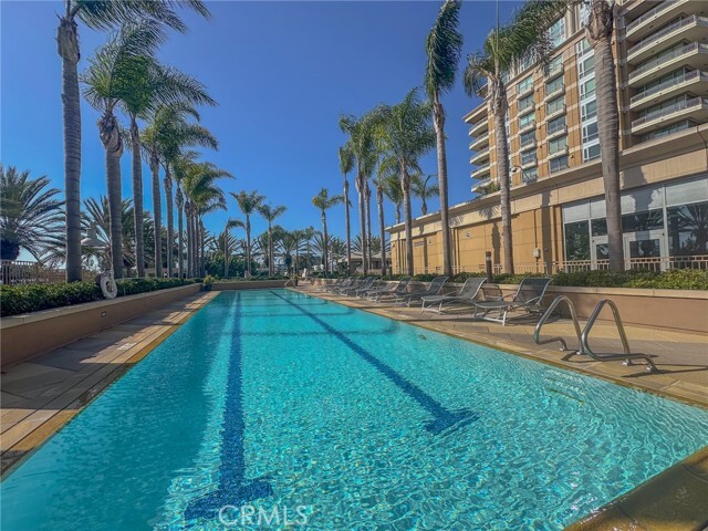 Building Photo - 5068 Scholarship