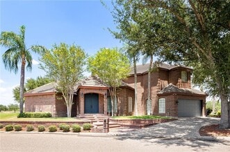 Building Photo - 11 Sabine Ct