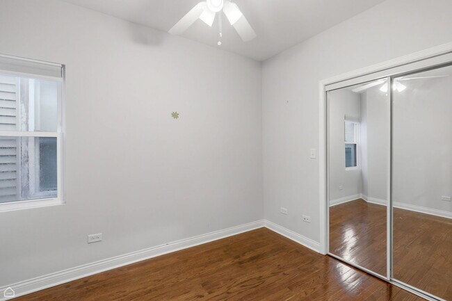 Building Photo - 4151 W Fullerton Ave