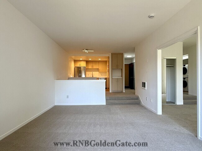 Building Photo - Recently Updated One Bedroom condo in the desirable Shelter Ridge Complex for rent!