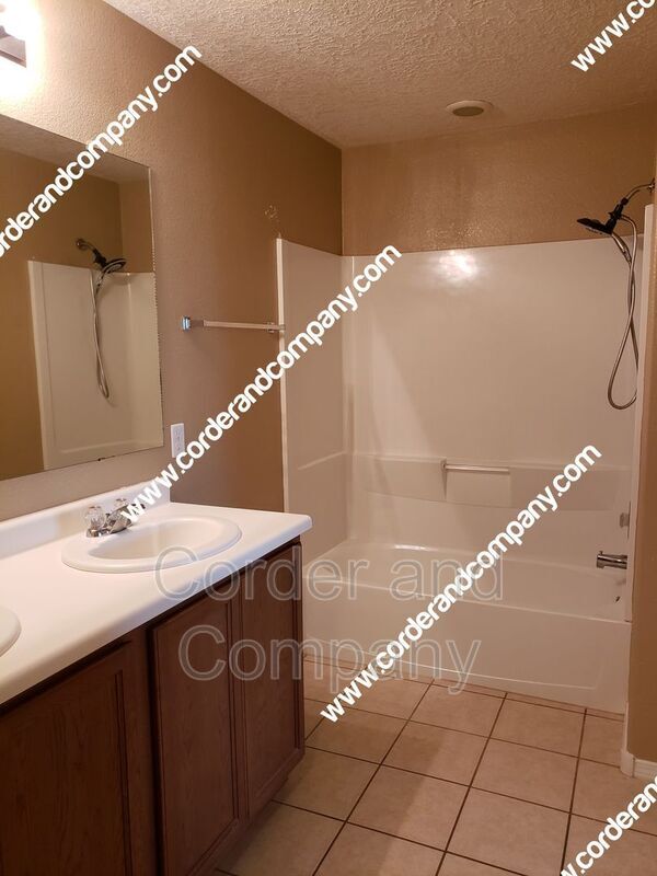 Building Photo - 1310 Aspen Meadows Dr NE