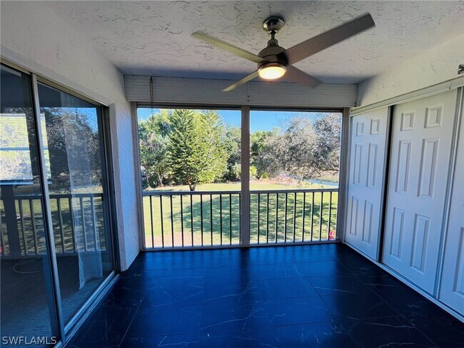 Building Photo - 4912 Tamiami Trl E