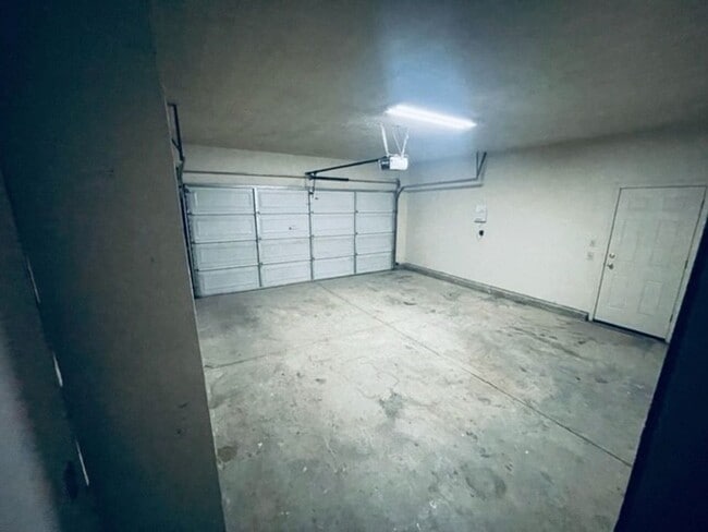 Building Photo - 4205 Perro Ln