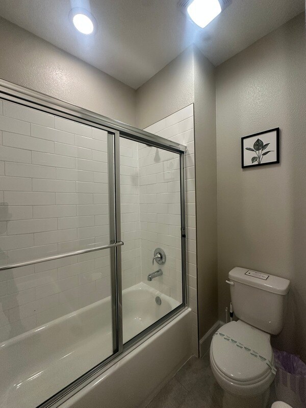 Building Photo - 240 Villa Domani Ct